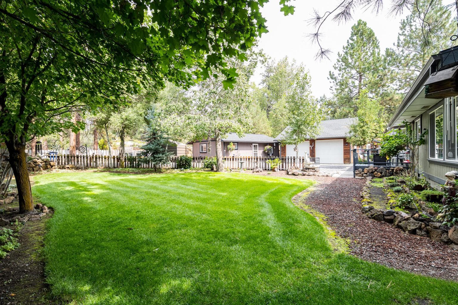 Photo of 60910 Lodgepole Drive 45 of 61