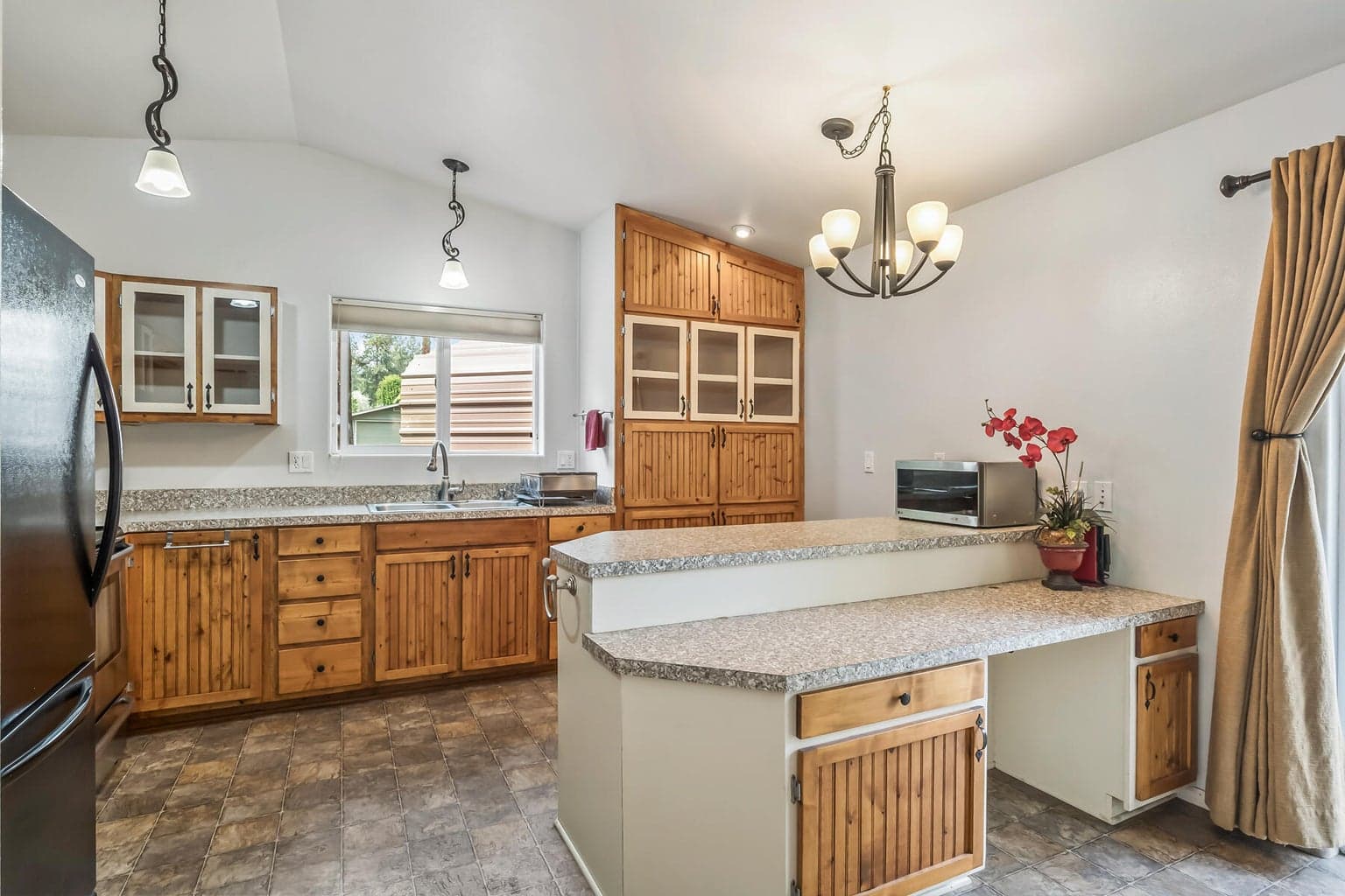 Photo of 60910 Lodgepole Drive 49 of 61