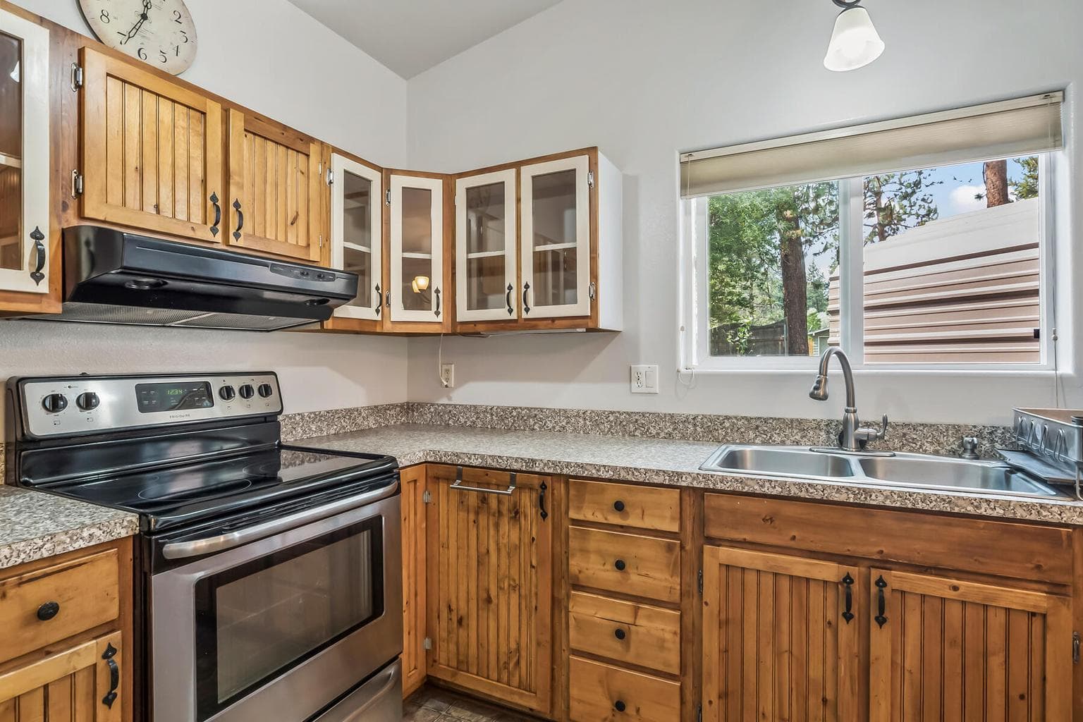 Photo of 60910 Lodgepole Drive 50 of 61
