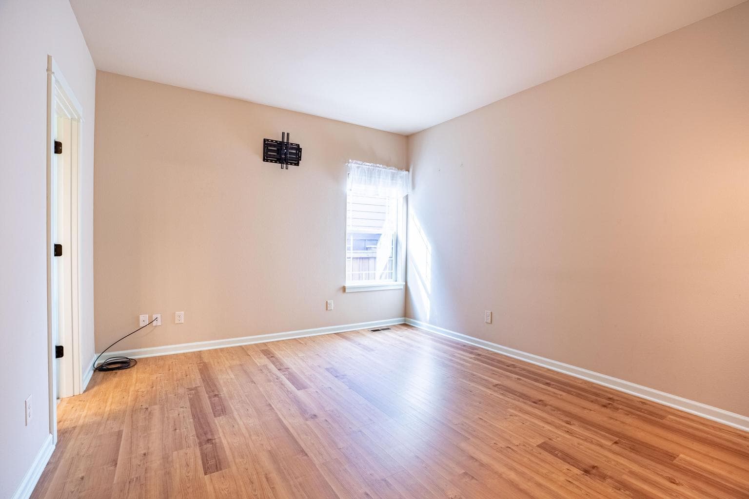 Primary Bedroom is on Main