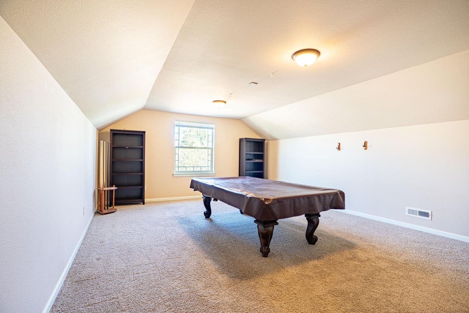 Large Bonus Room Upstairs