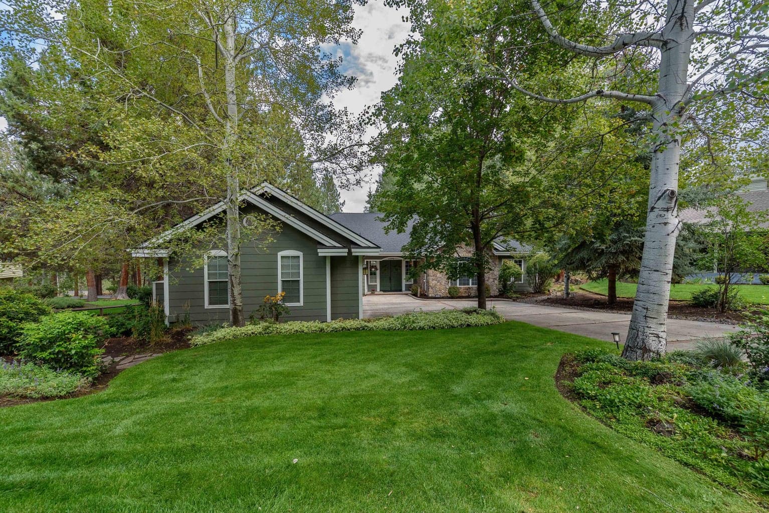 Photo of 20412 Buttermilk Court 5 of 53