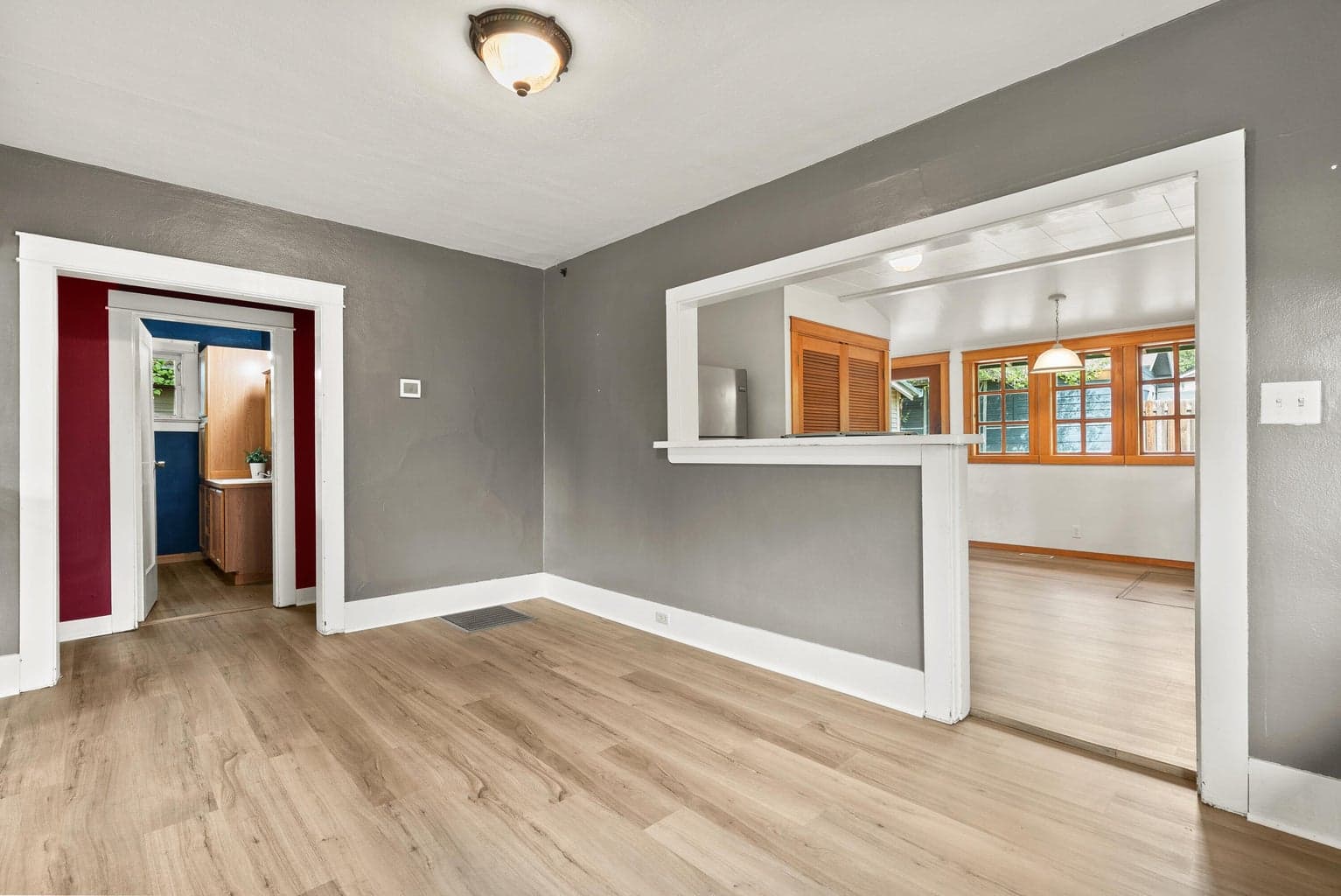 Photo of 342 NW Florida Avenue 33 of 38
