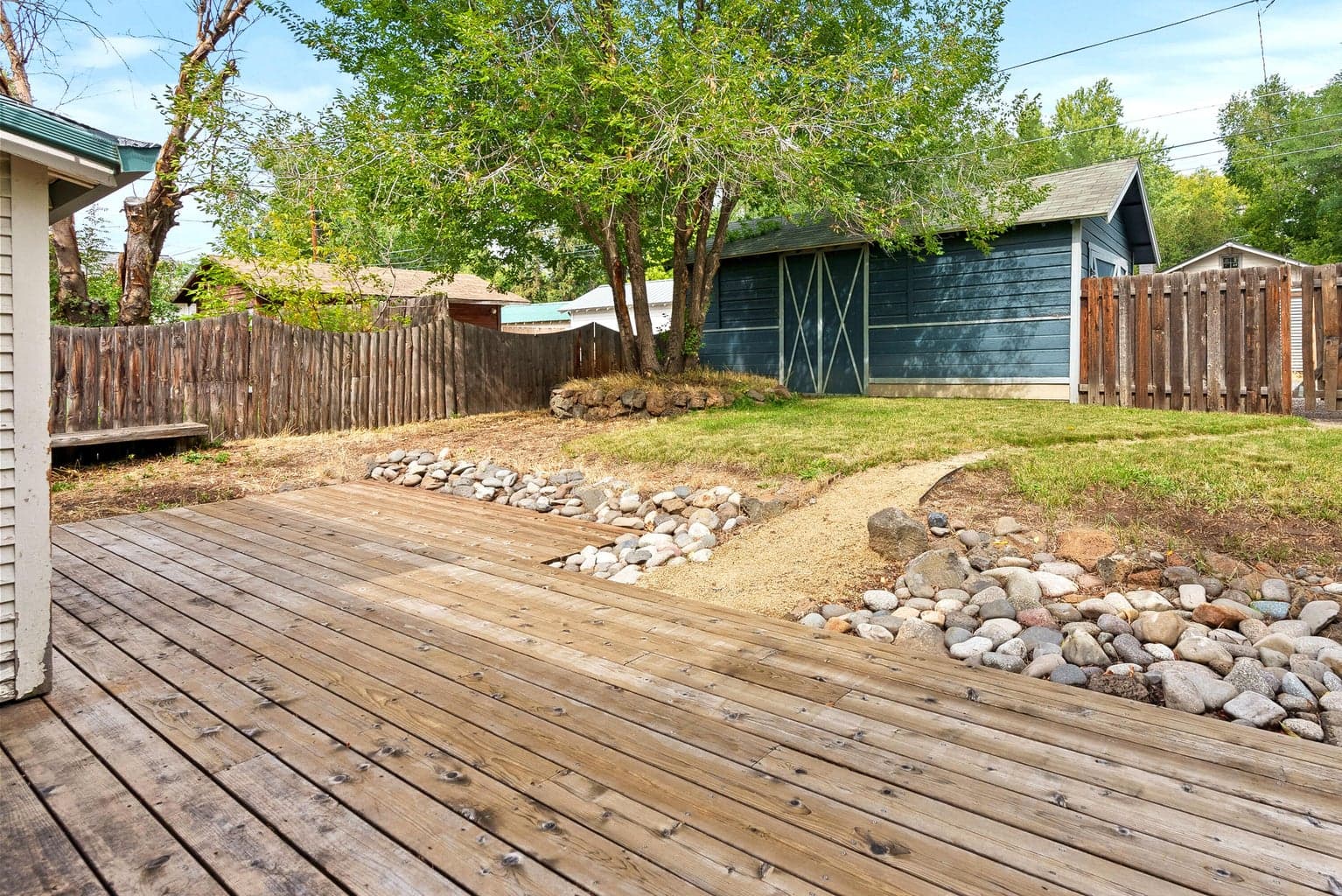 Photo of 342 NW Florida Avenue 21 of 38