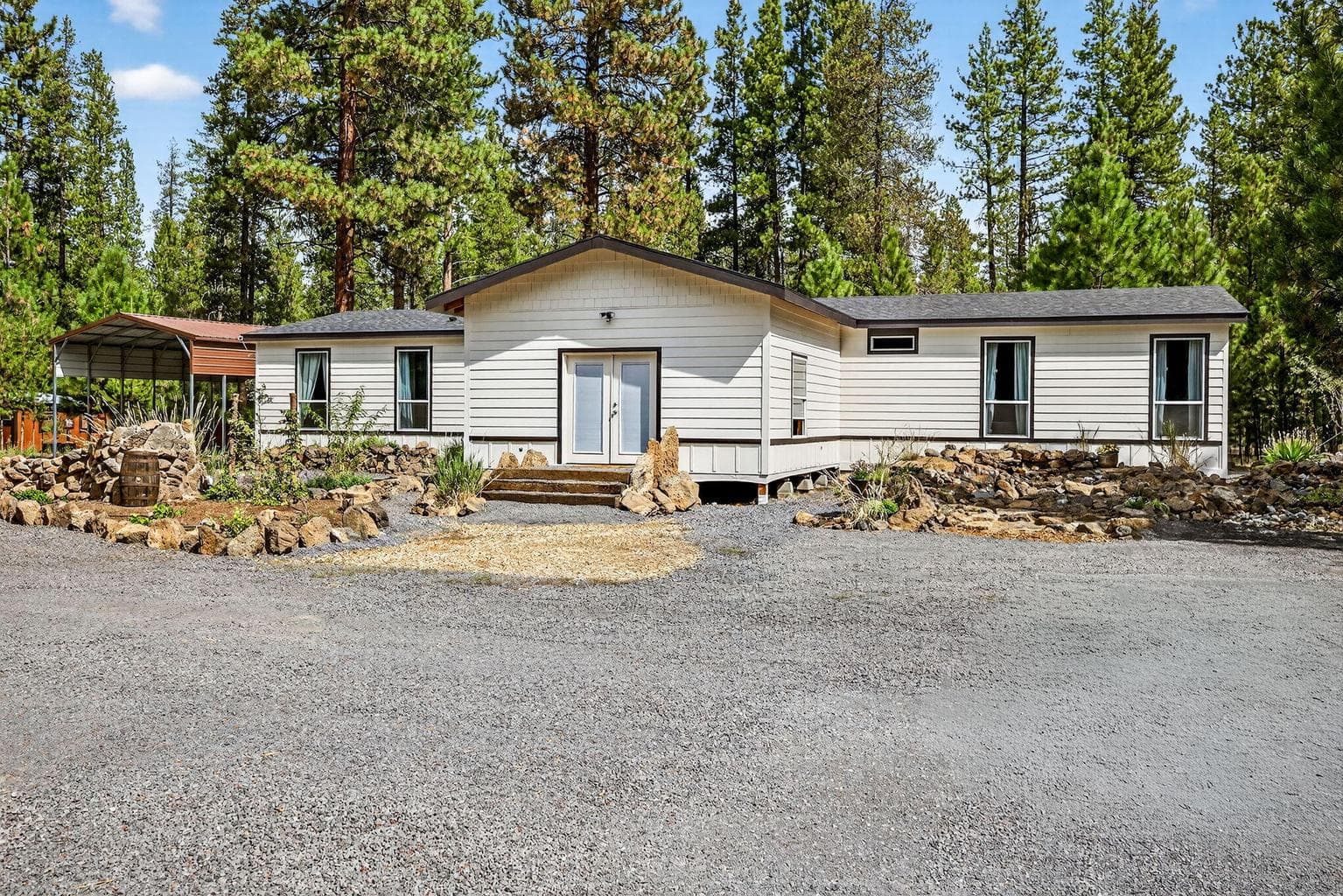 Photo of 15640 Dawn Road 3 of 46