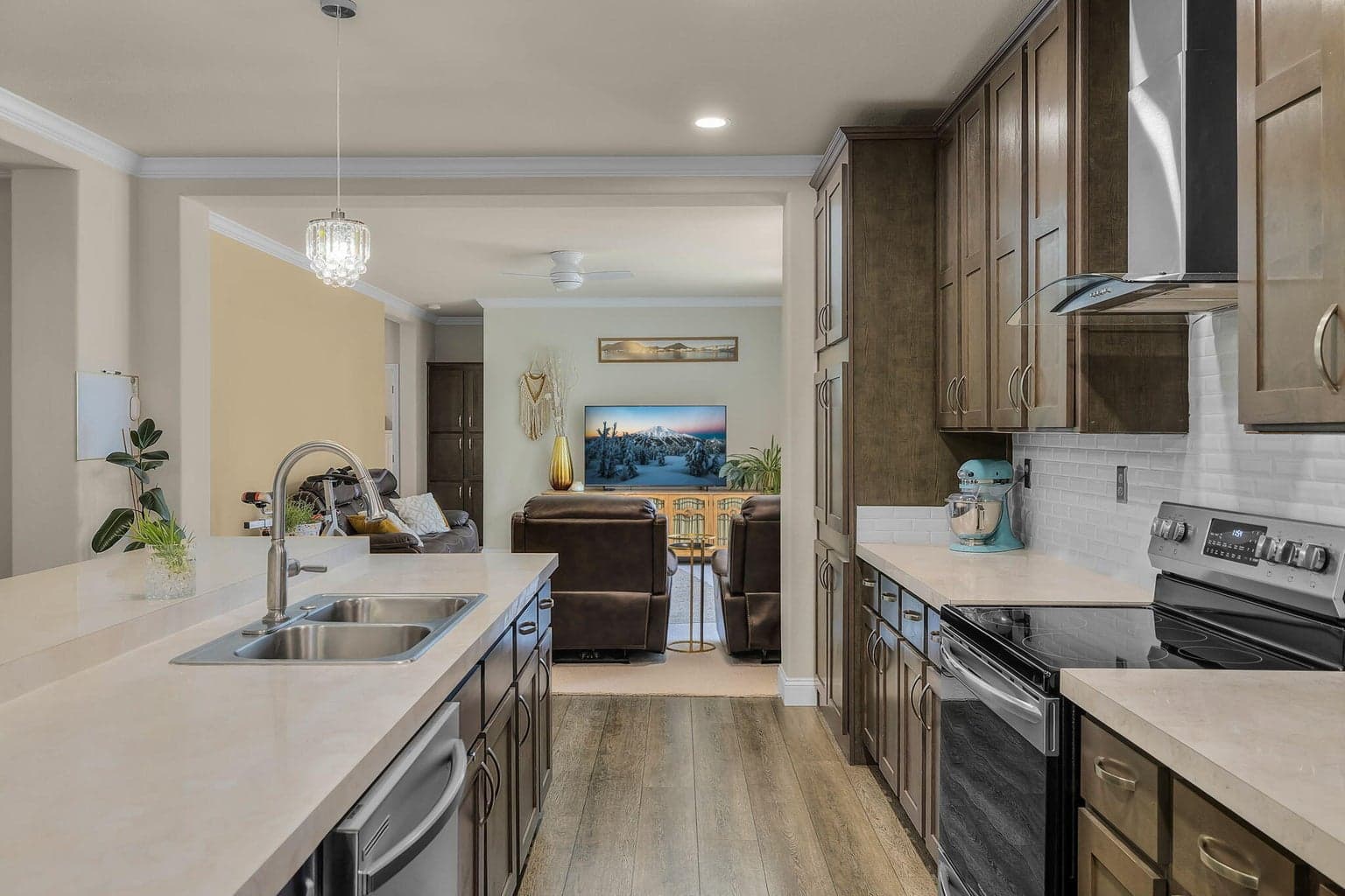 Photo of 15640 Dawn Road 8 of 46