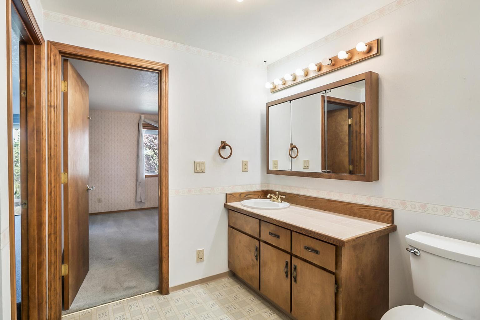 Photo of 64499 McGrath Road 18 of 41