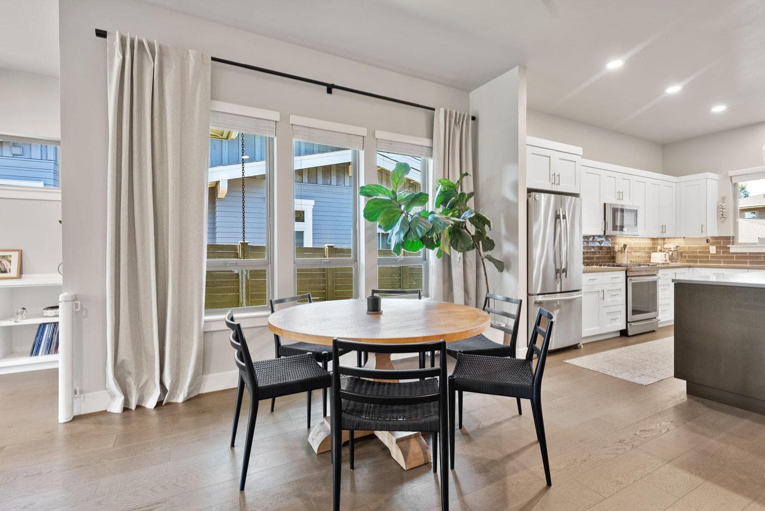 Photo of 1703 NW Fields Street 13 of 36