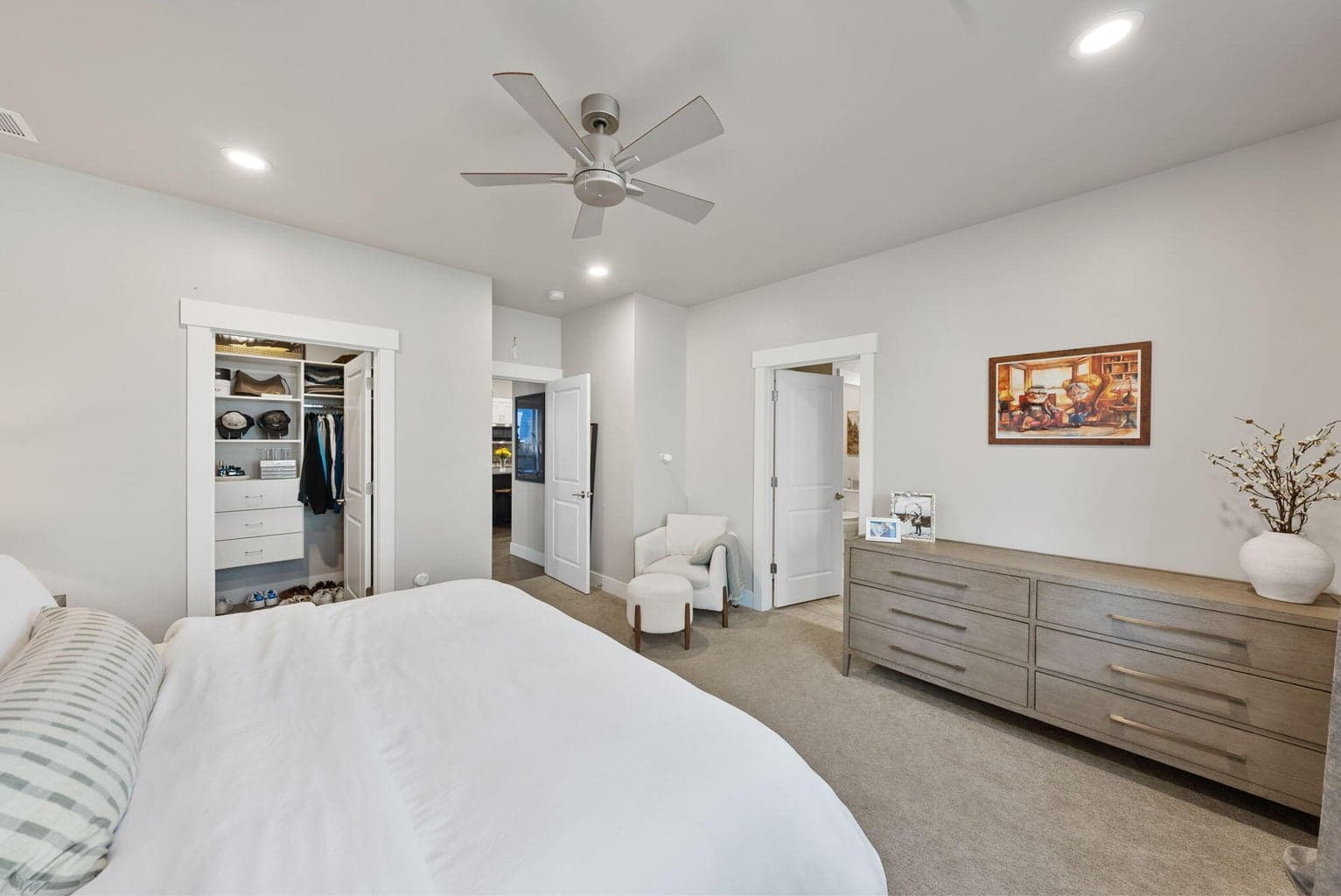 Photo of 1703 NW Fields Street 15 of 36