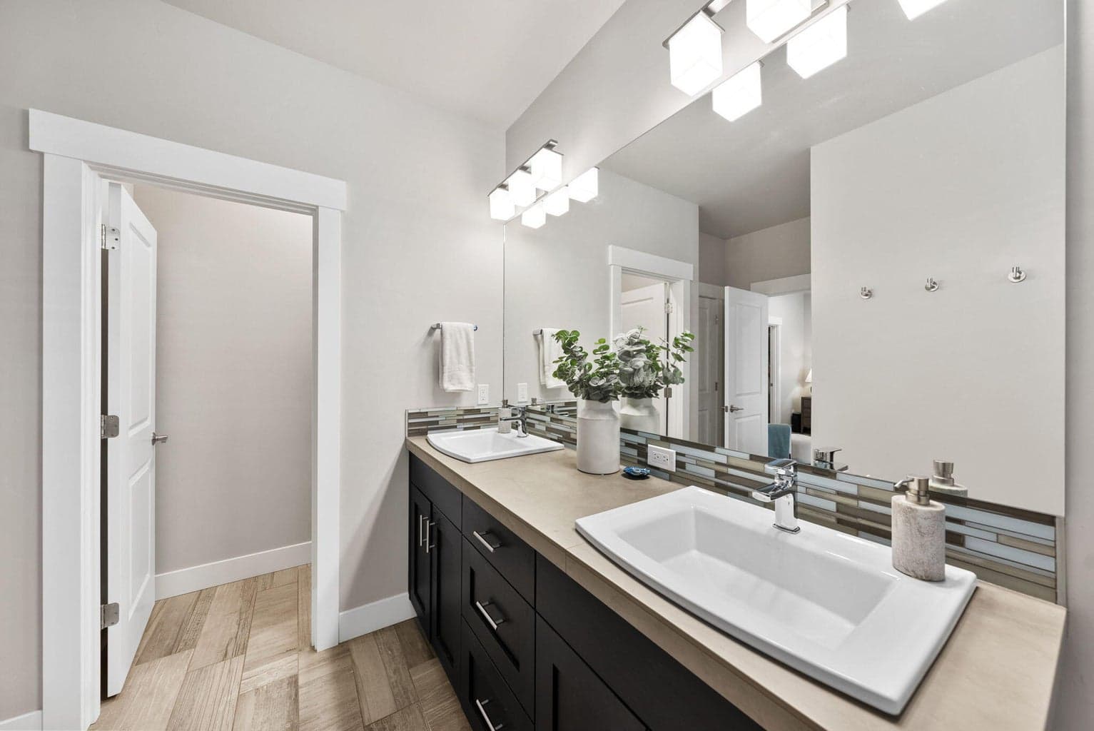 Photo of 1703 NW Fields Street 16 of 36