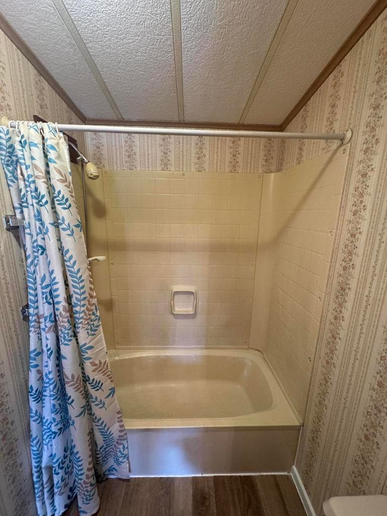 Photo of 2633 SW Obsidian Avenue 16 of 31