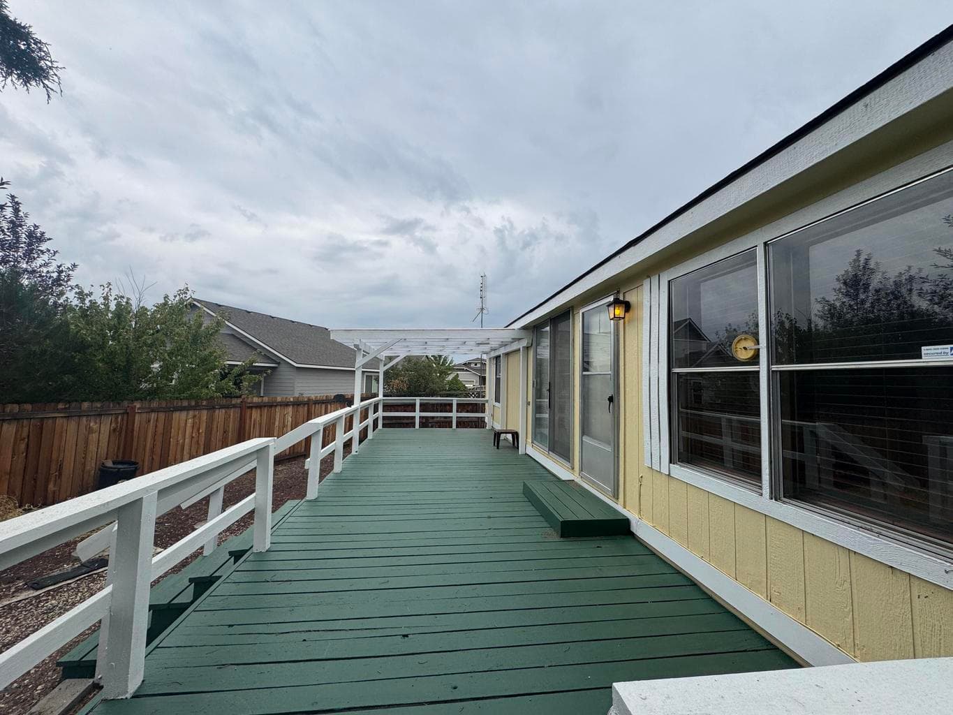 Photo of 2633 SW Obsidian Avenue 23 of 31