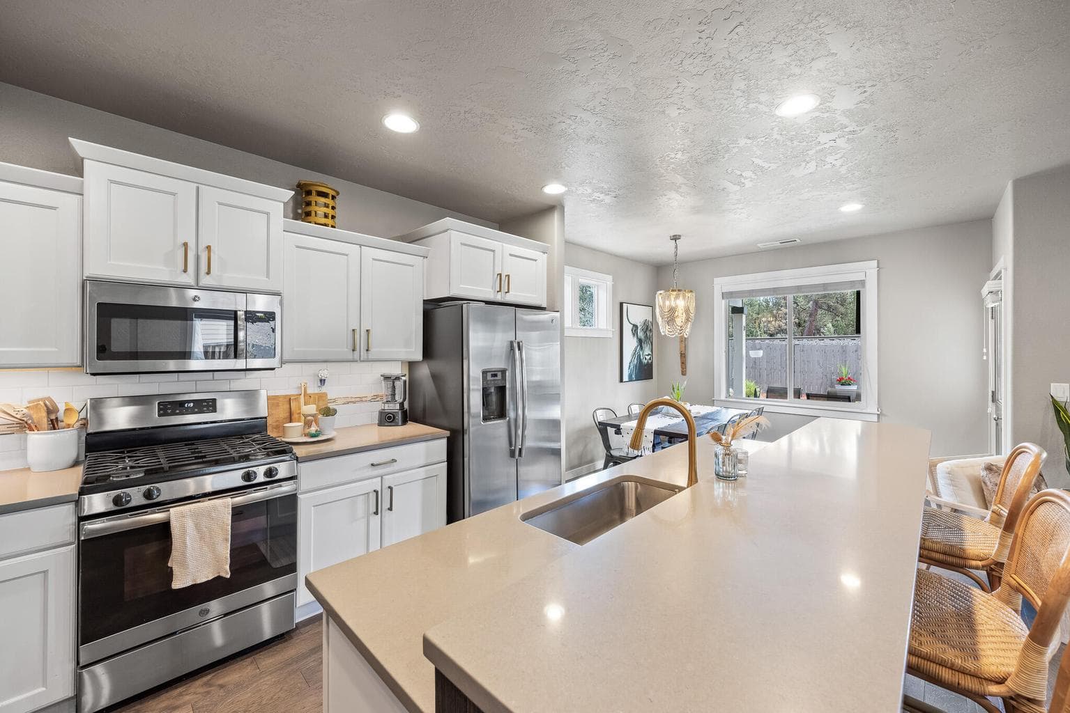 Photo of 20613 SE Meadowsweet Drive 9 of 30