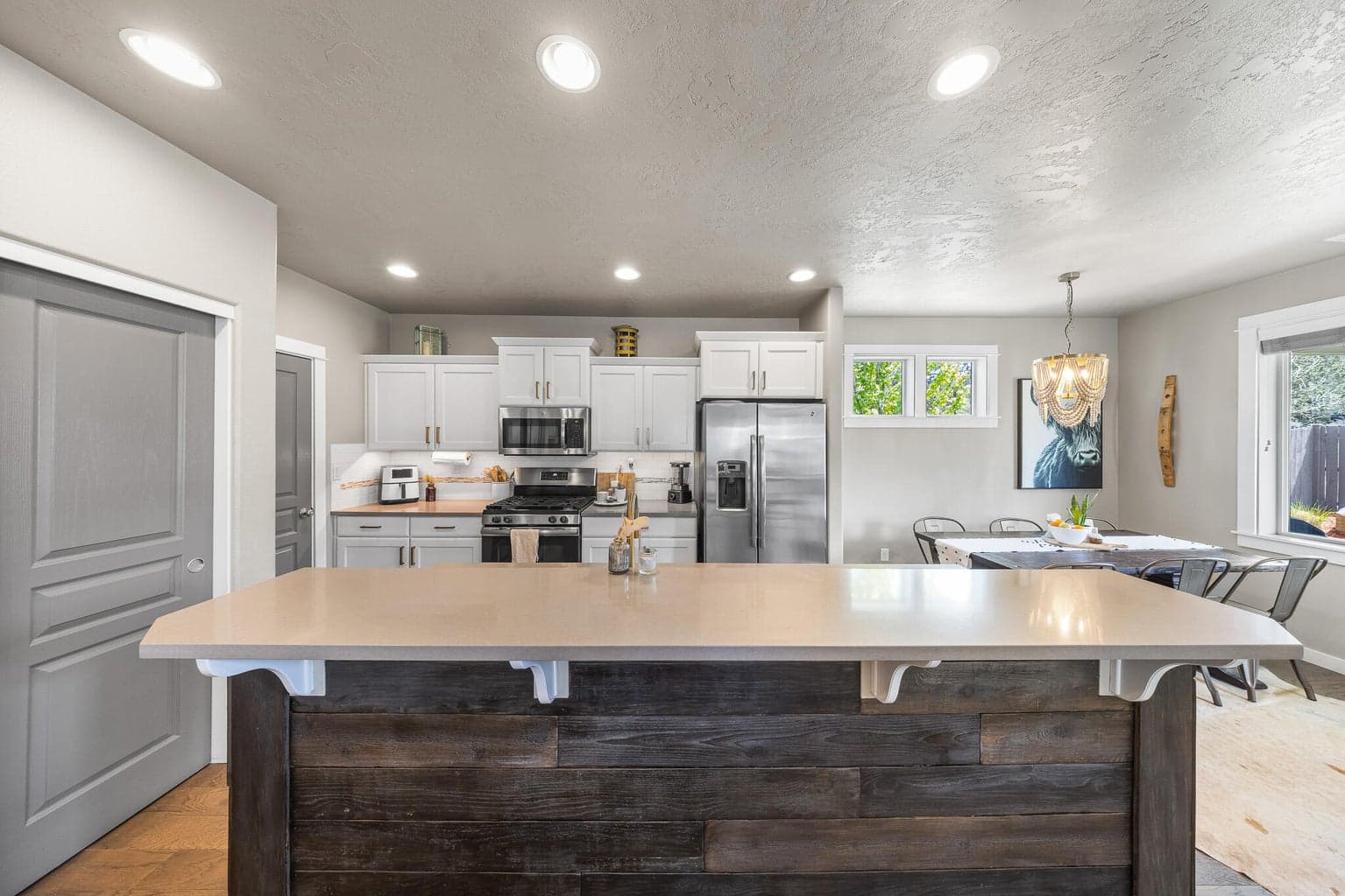 Photo of 20613 SE Meadowsweet Drive 10 of 30