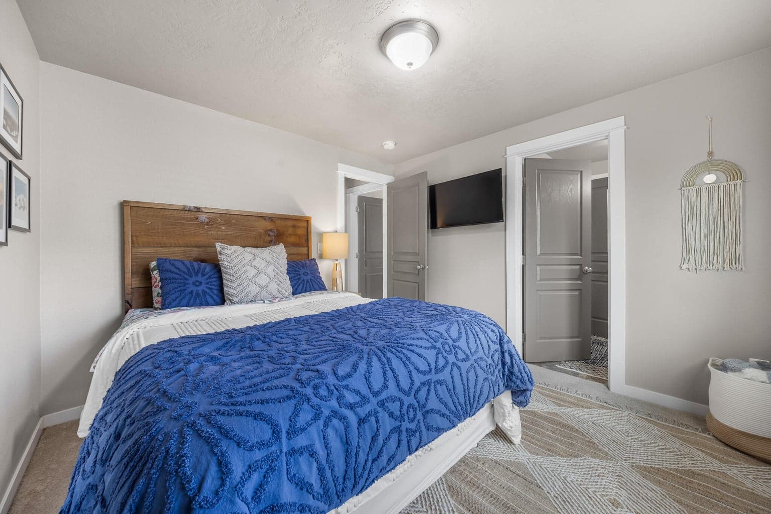 Photo of 20613 SE Meadowsweet Drive 20 of 30
