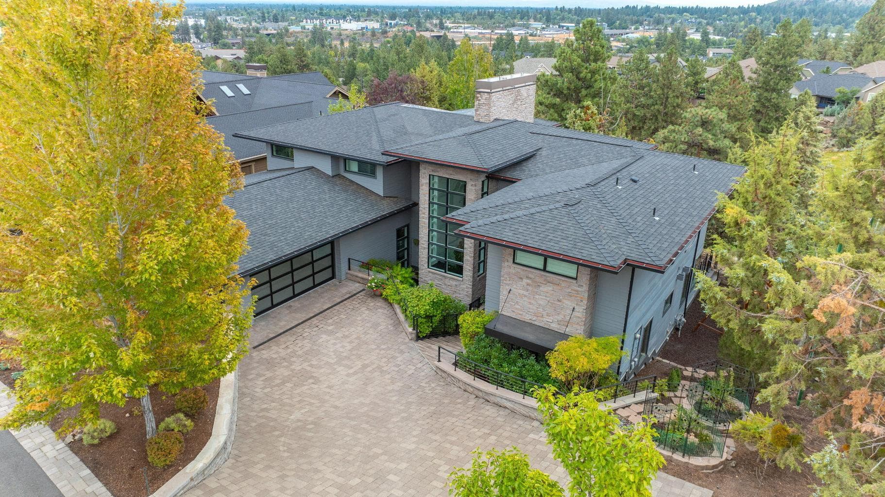Photo of 3425 NW Fairway Heights Drive 78 of 79