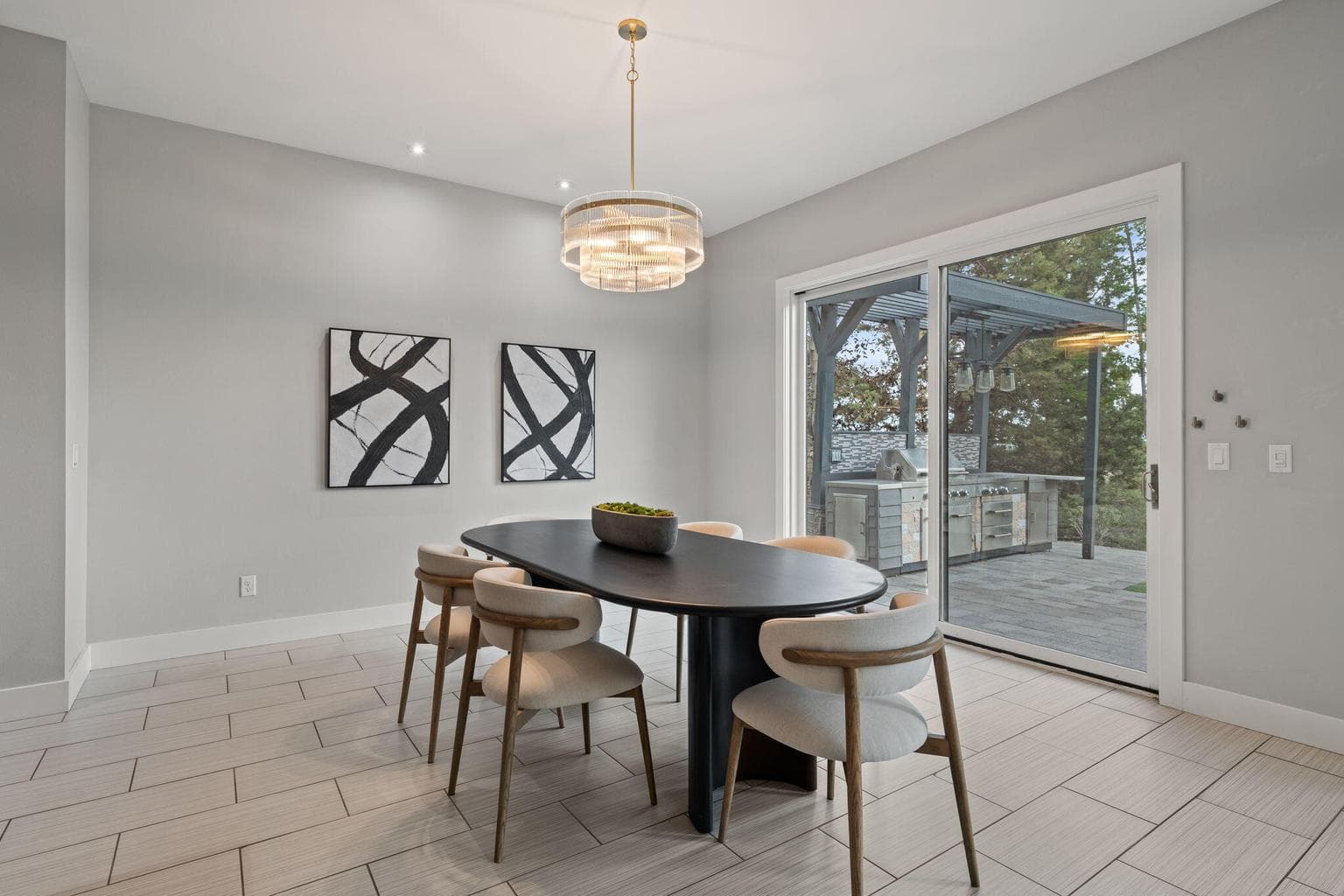 Photo of 3425 NW Fairway Heights Drive 25 of 79
