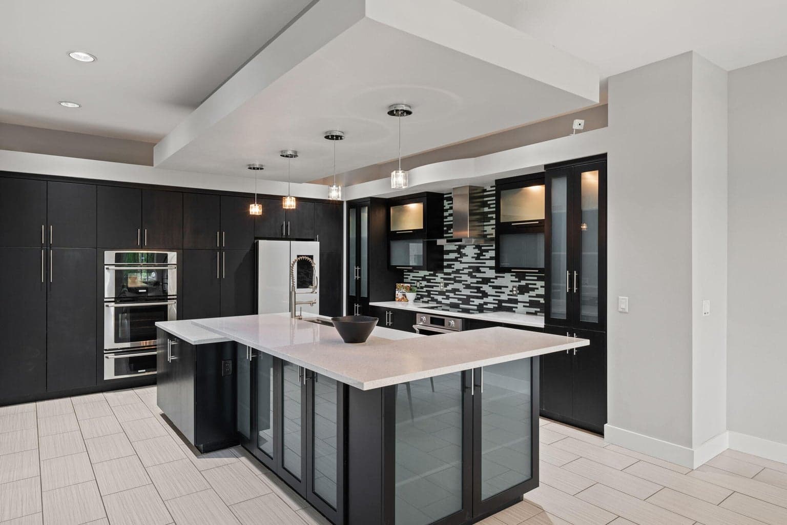 Photo of 3425 NW Fairway Heights Drive 26 of 79