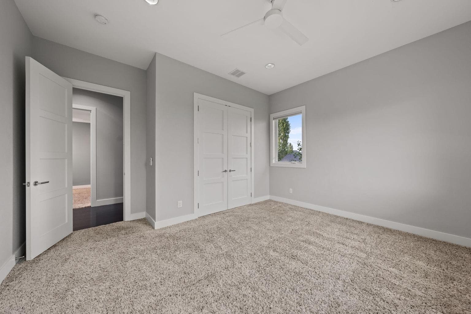 Photo of 3425 NW Fairway Heights Drive 53 of 79