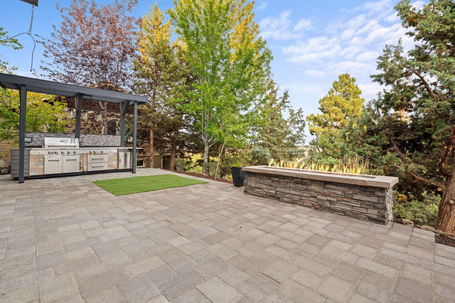 Photo of 3425 NW Fairway Heights Drive 11 of 79