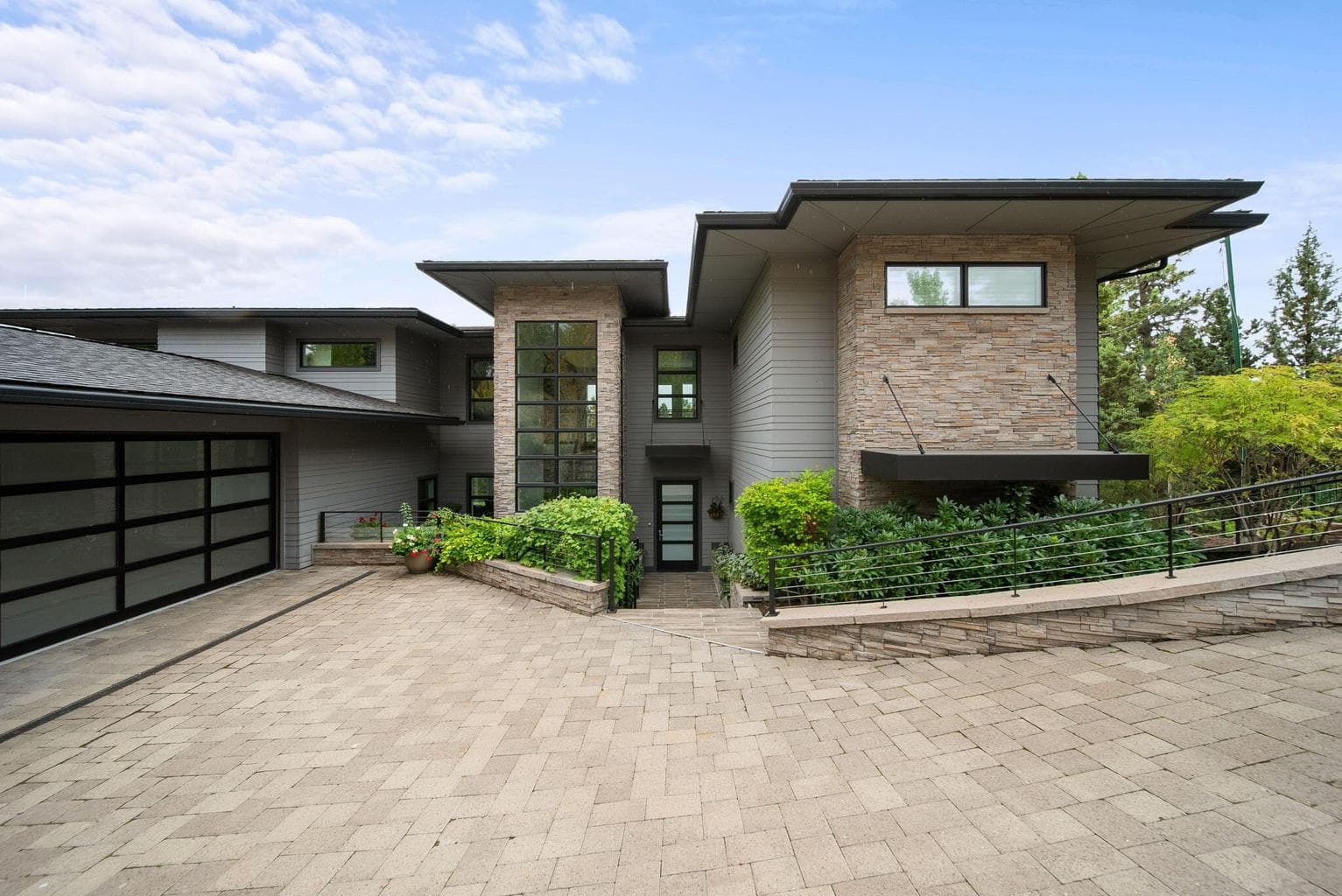 Photo of 3425 NW Fairway Heights Drive 70 of 79