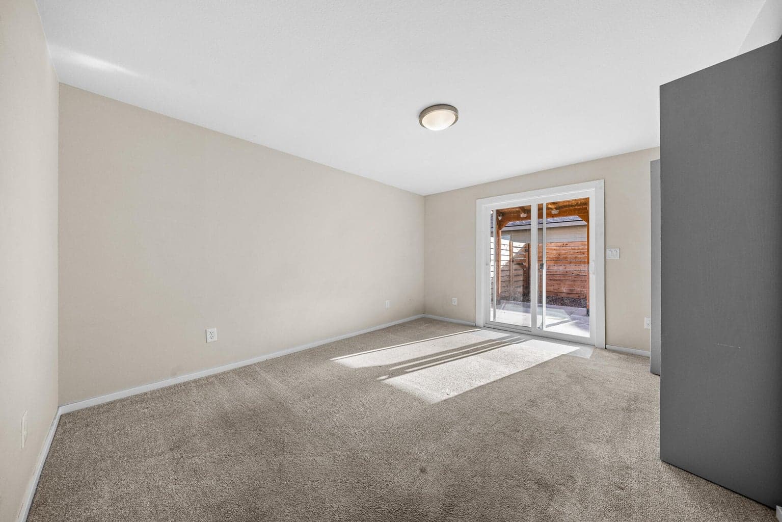 Photo of 980 SE Centennial Street 15 of 18