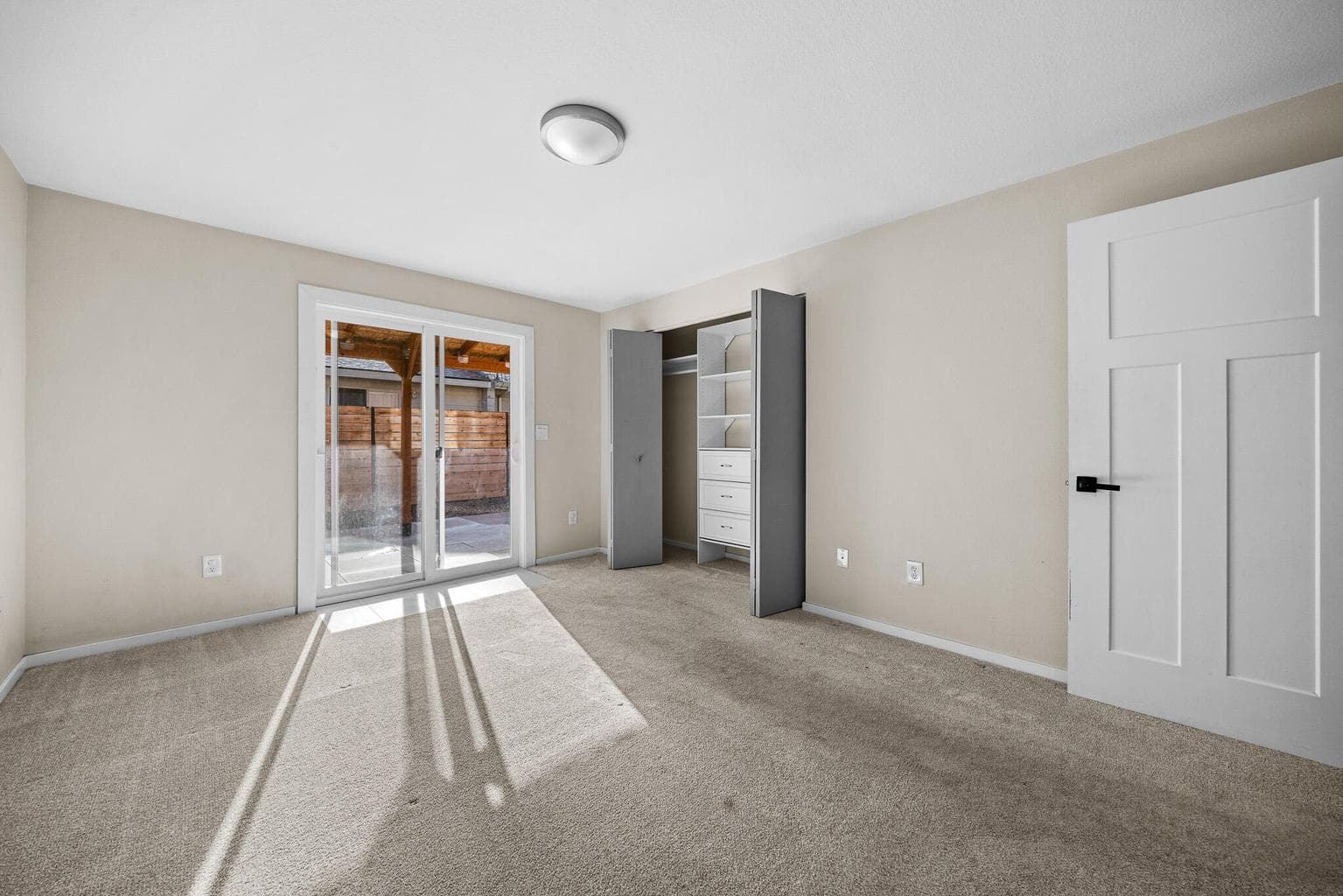 Photo of 980 SE Centennial Street 16 of 18