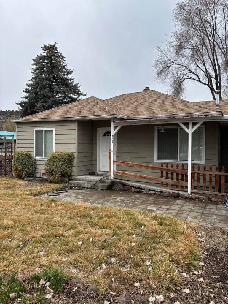 Photo of 705 Elm 1 of 1