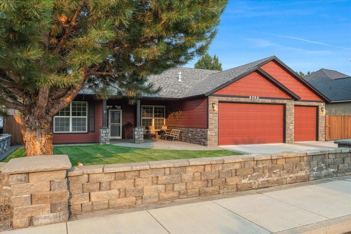 Photo of 2700 NW 19th Street 48 of 48