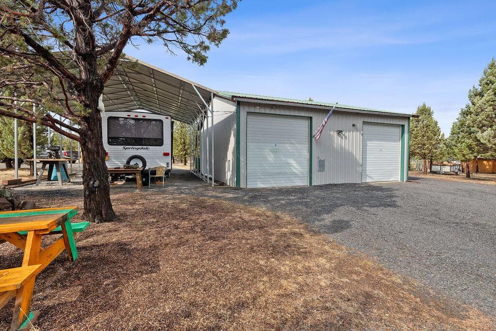 Photo of 4763 SE Jerry Drive 24 of 42