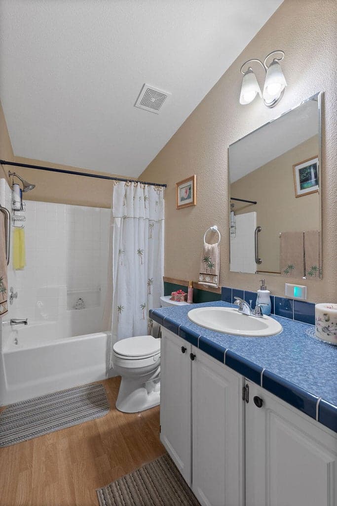 Photo of 4763 SE Jerry Drive 20 of 42