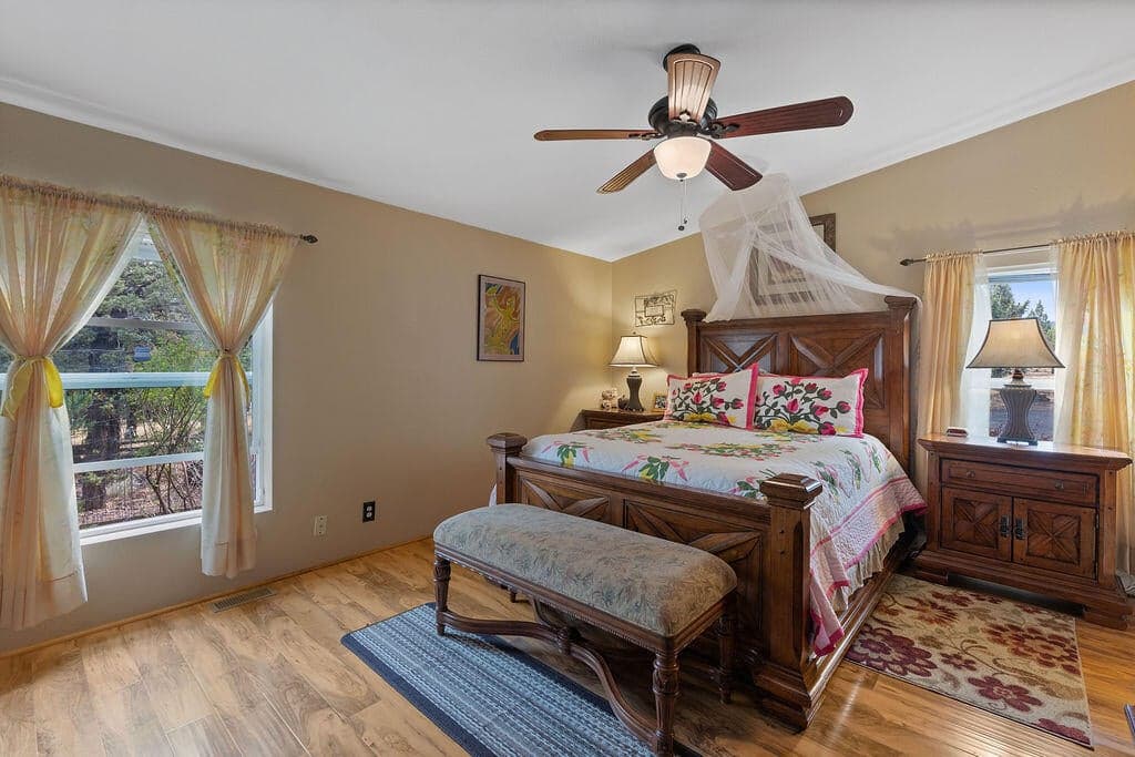 Photo of 4763 SE Jerry Drive 14 of 42