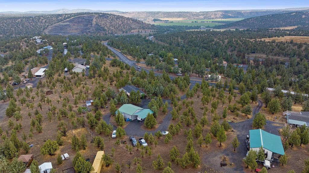 Photo of 4763 SE Jerry Drive 37 of 42