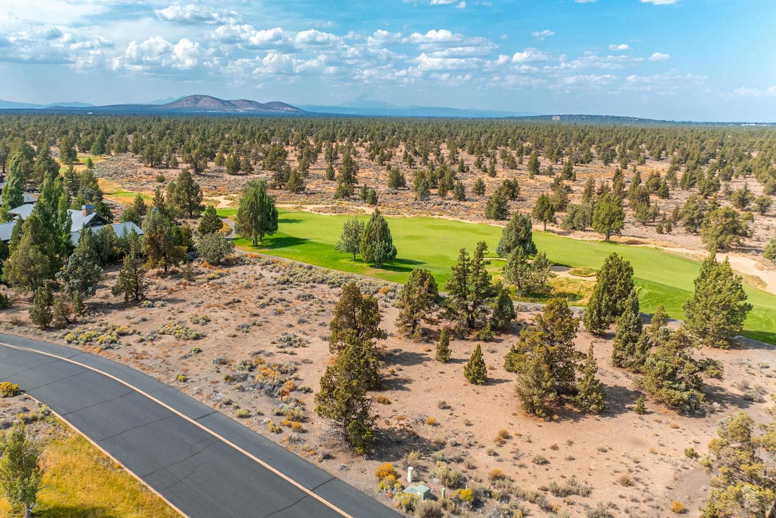 Photo of 66350 Pronghorn Estates Drive 10 of 28