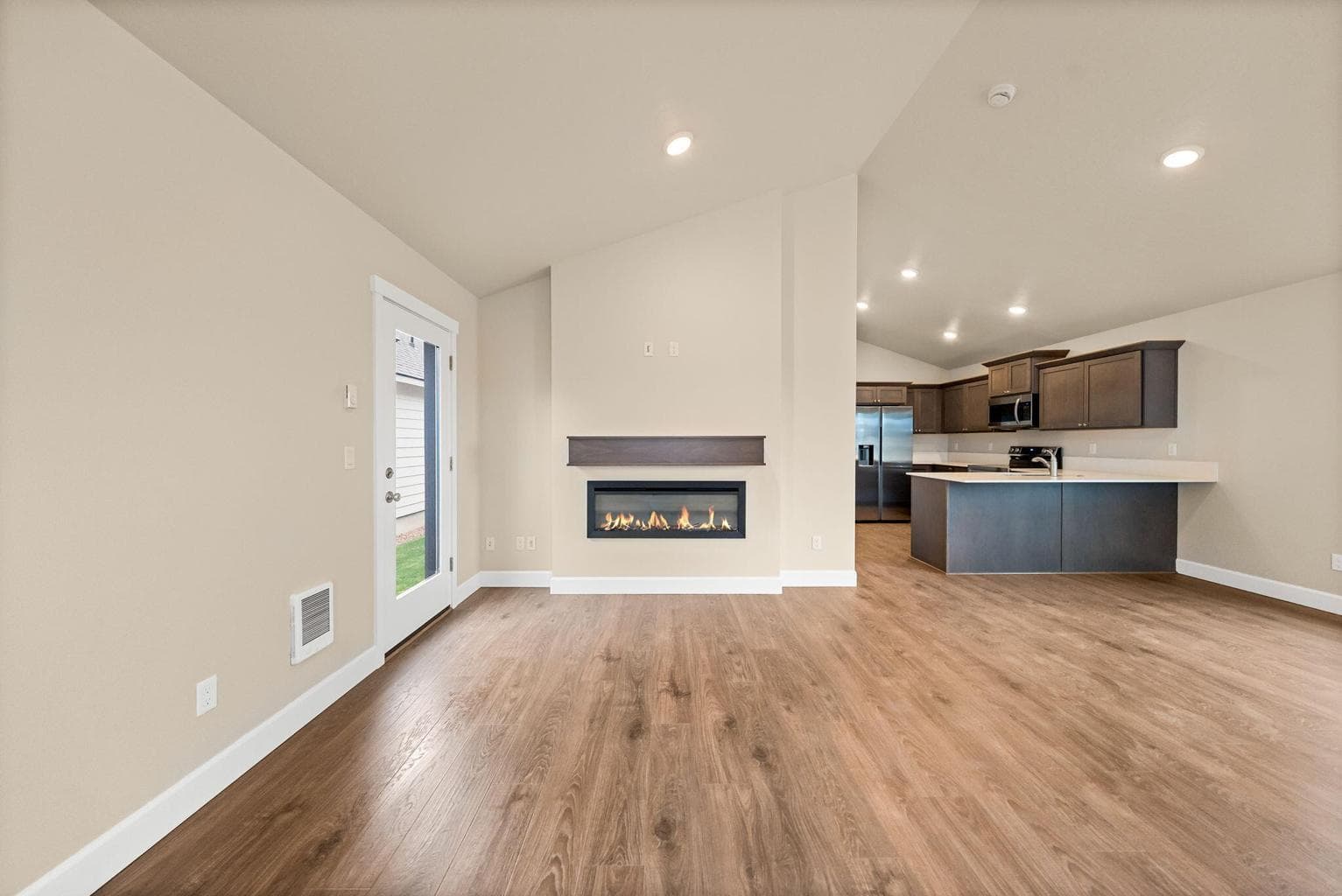 Photo of 4103 SW Obsidian Place 12 of 41