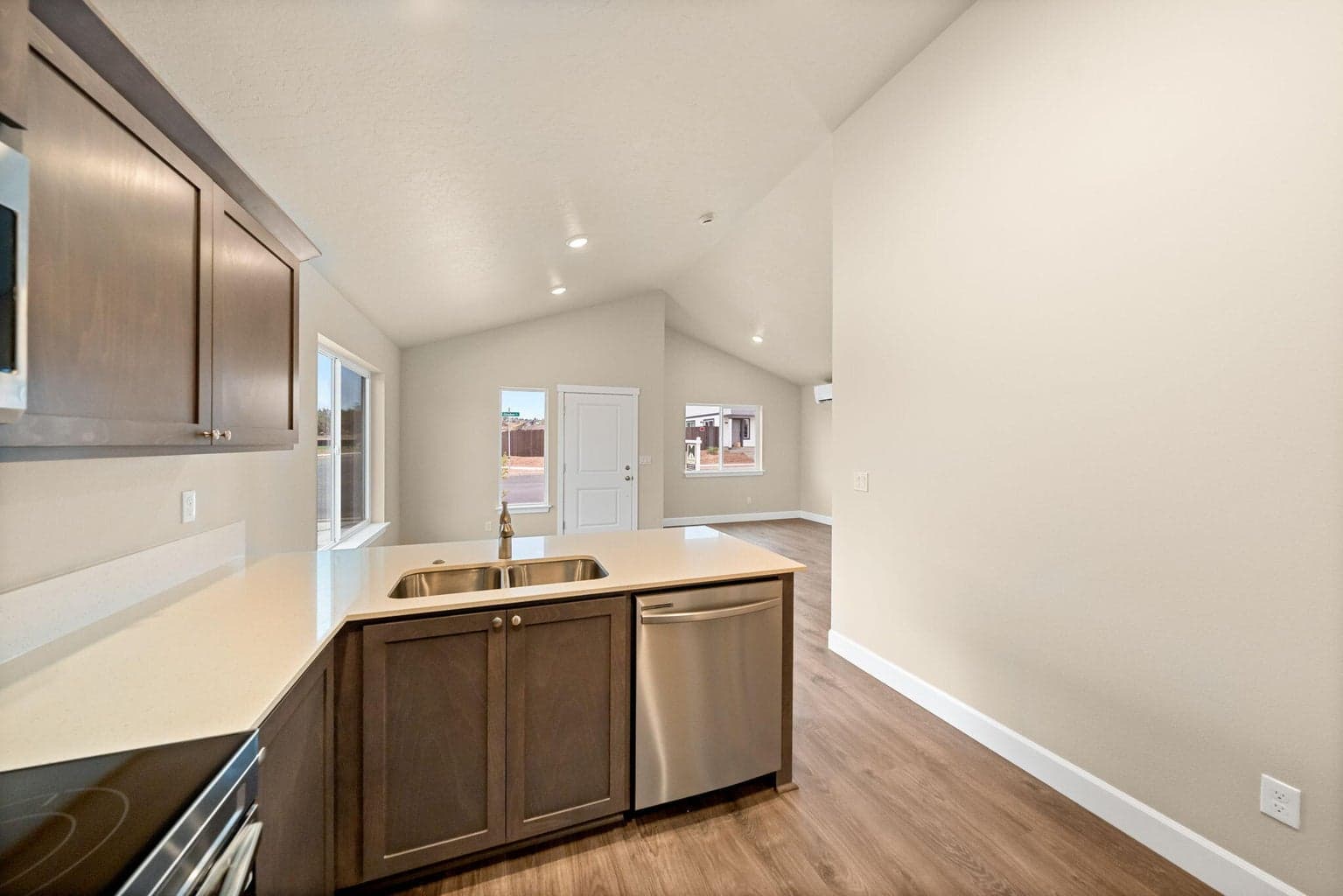 Photo of 4103 SW Obsidian Place 21 of 41