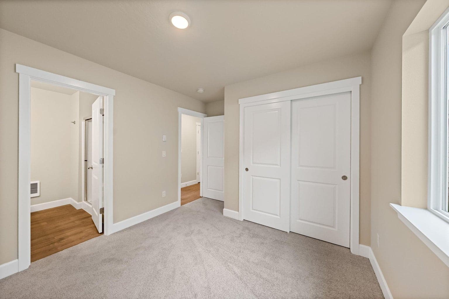 Photo of 4103 SW Obsidian Place 23 of 41