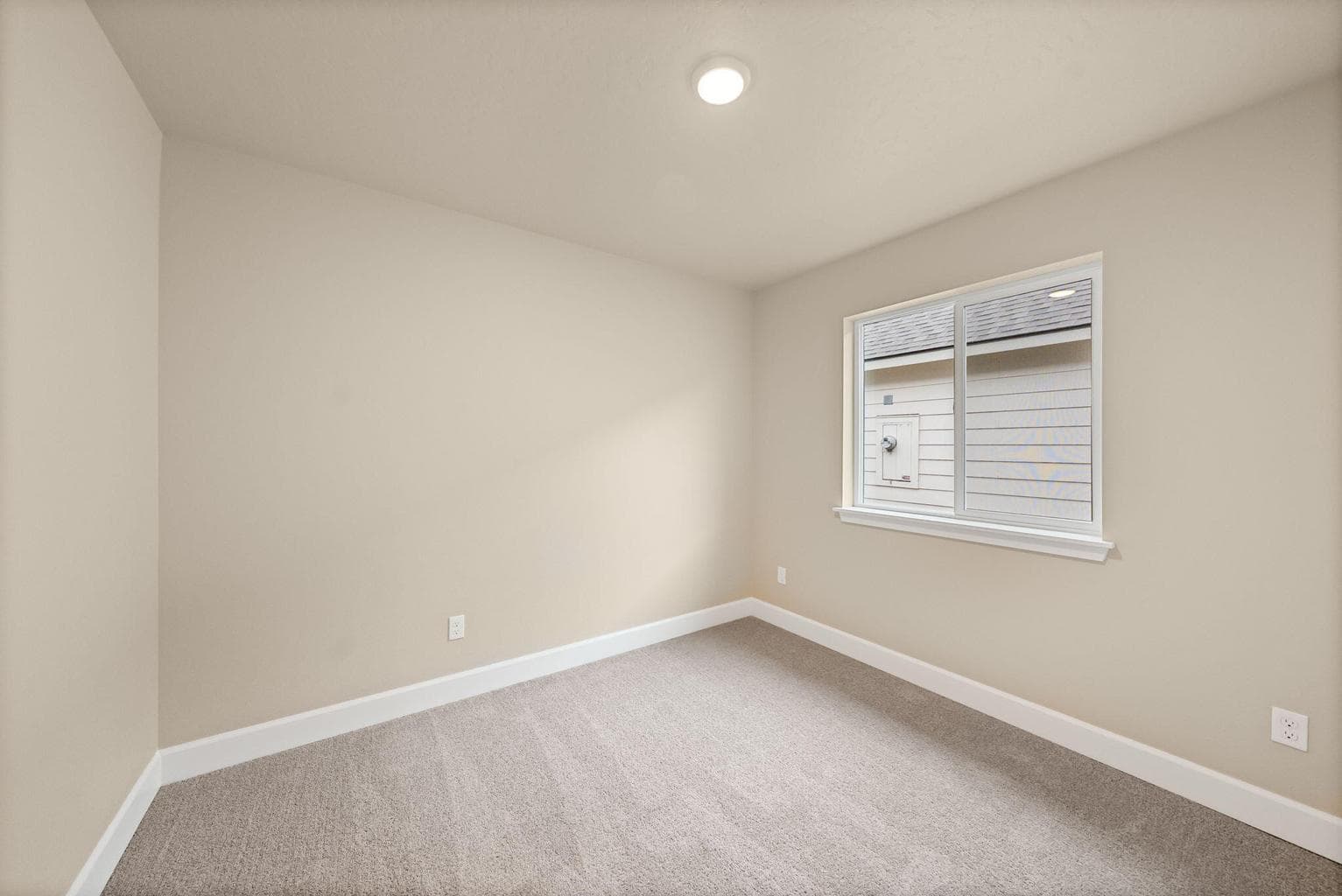 Photo of 4103 SW Obsidian Place 26 of 41