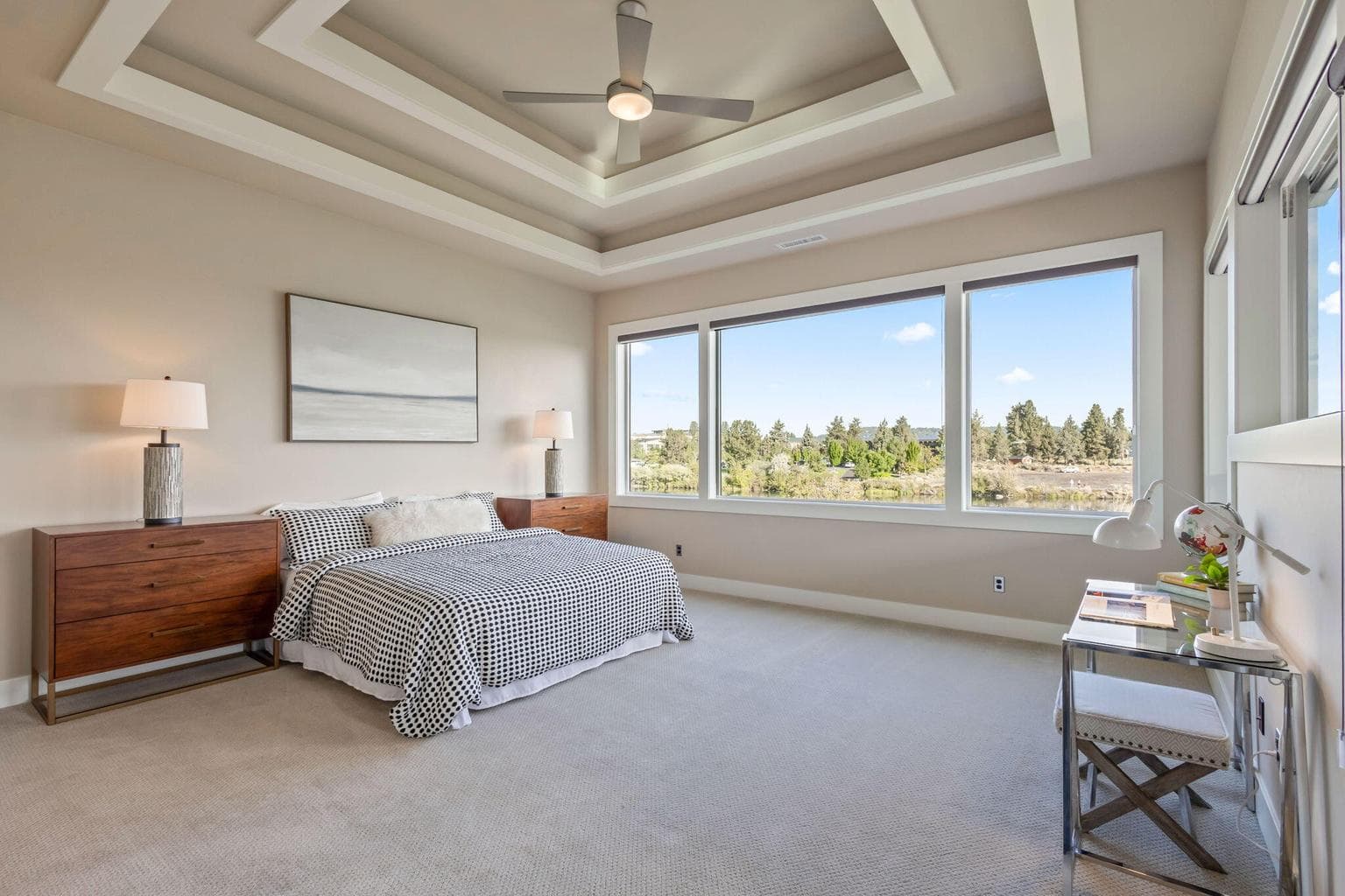 Photo of 897 SW Theater Drive 23 of 33
