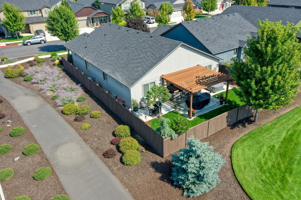 Photo of 2482 NW Ivy Avenue 35 of 37