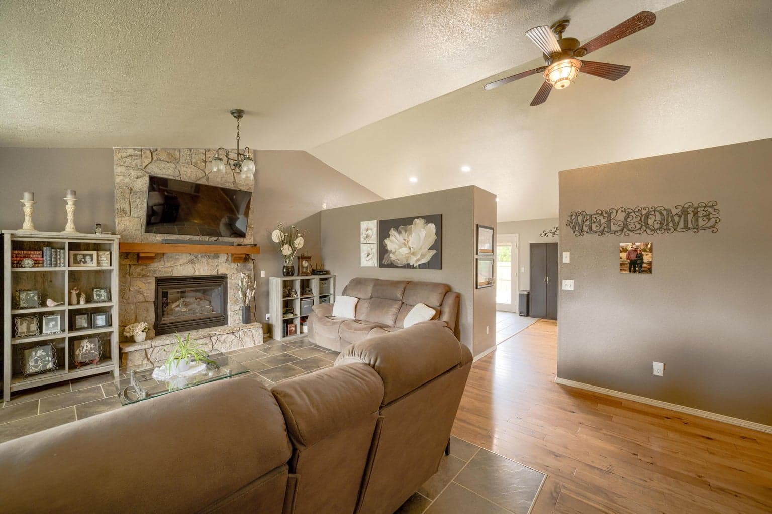 Photo of 2095 NW Jackpine Place 16 of 43