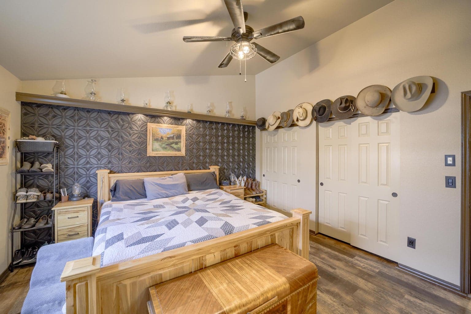Primary bedroom