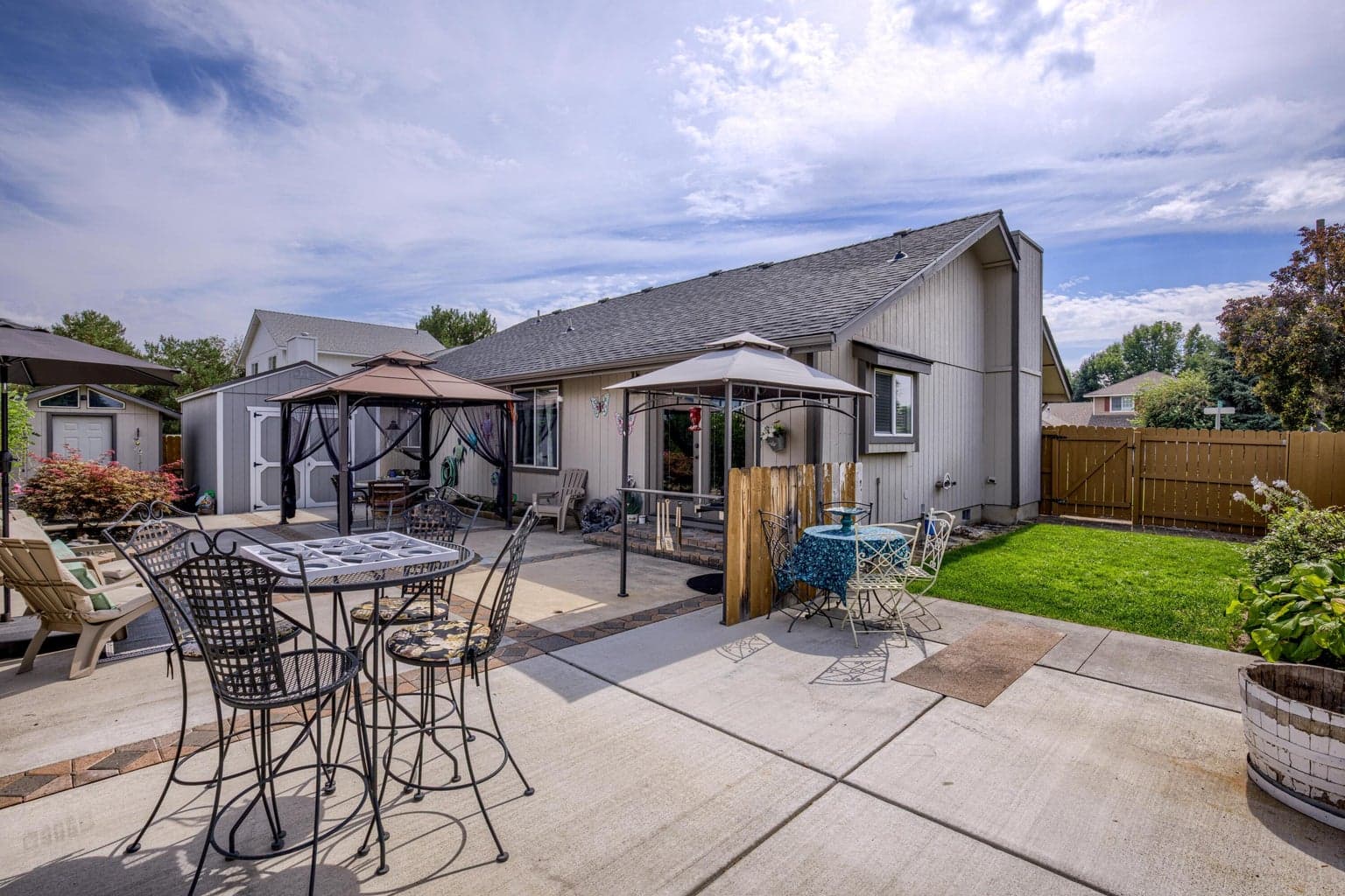 Photo of 2095 NW Jackpine Place 35 of 43
