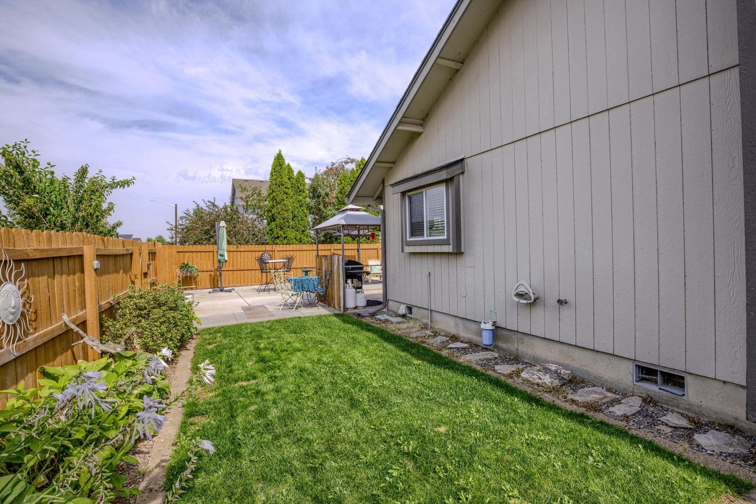 Photo of 2095 NW Jackpine Place 38 of 43