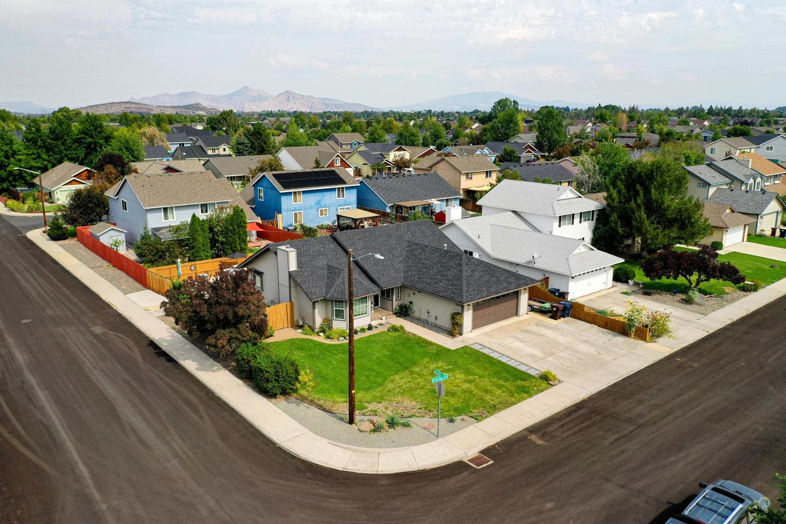 Great corner Lot!
