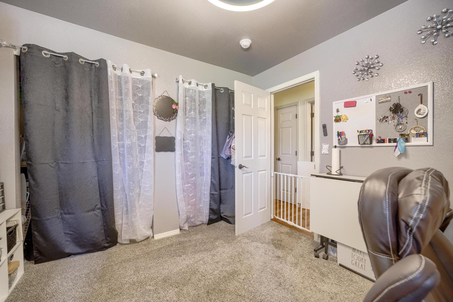 Photo of 2095 NW Jackpine Place 25 of 43