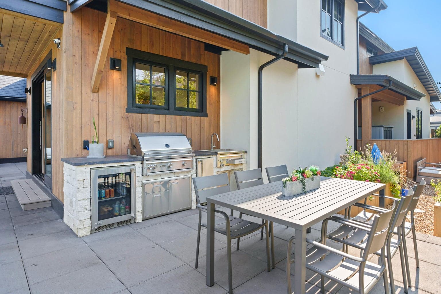 Photo of 3018 NW Tharp Avenue 49 of 54