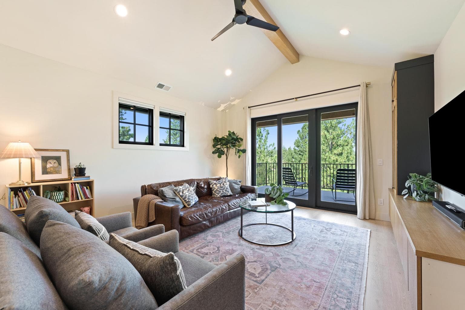 Photo of 3018 NW Tharp Avenue 40 of 54