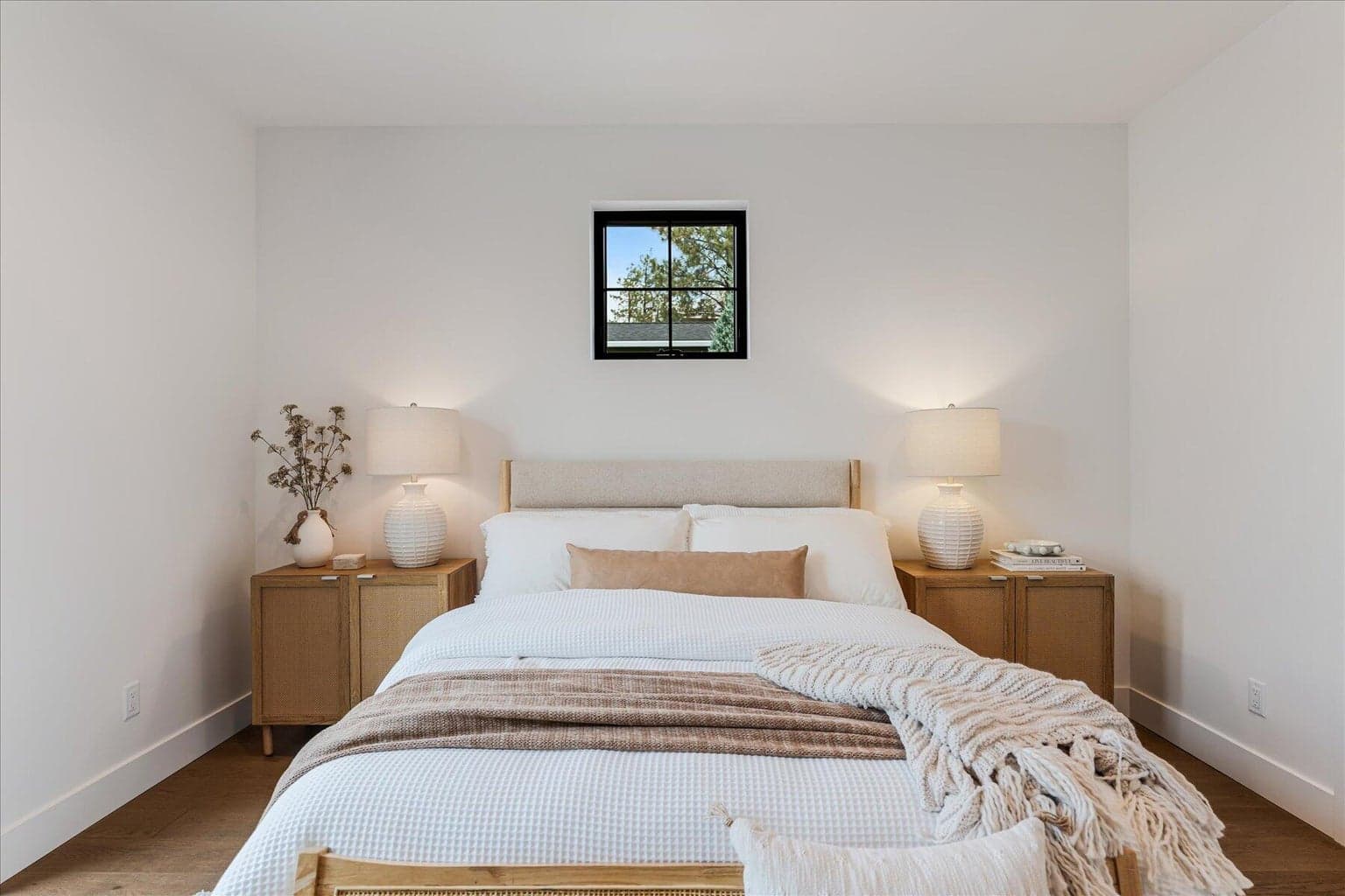 Photo of 2631 NW Waymaker Court 16 of 48