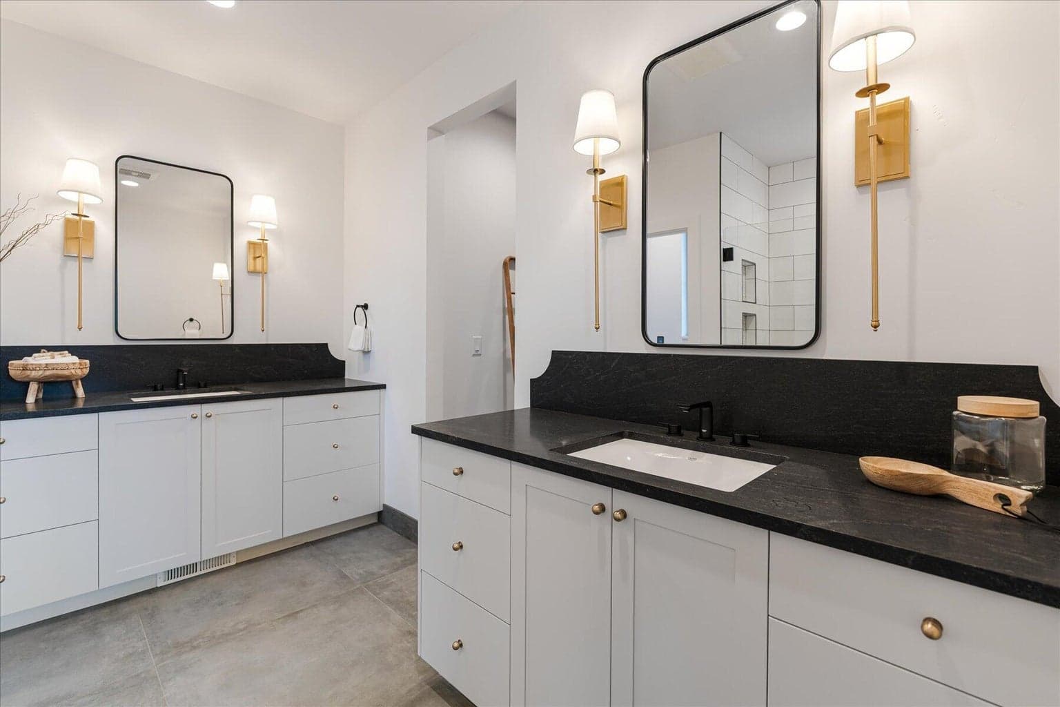Photo of 2631 NW Waymaker Court 18 of 48